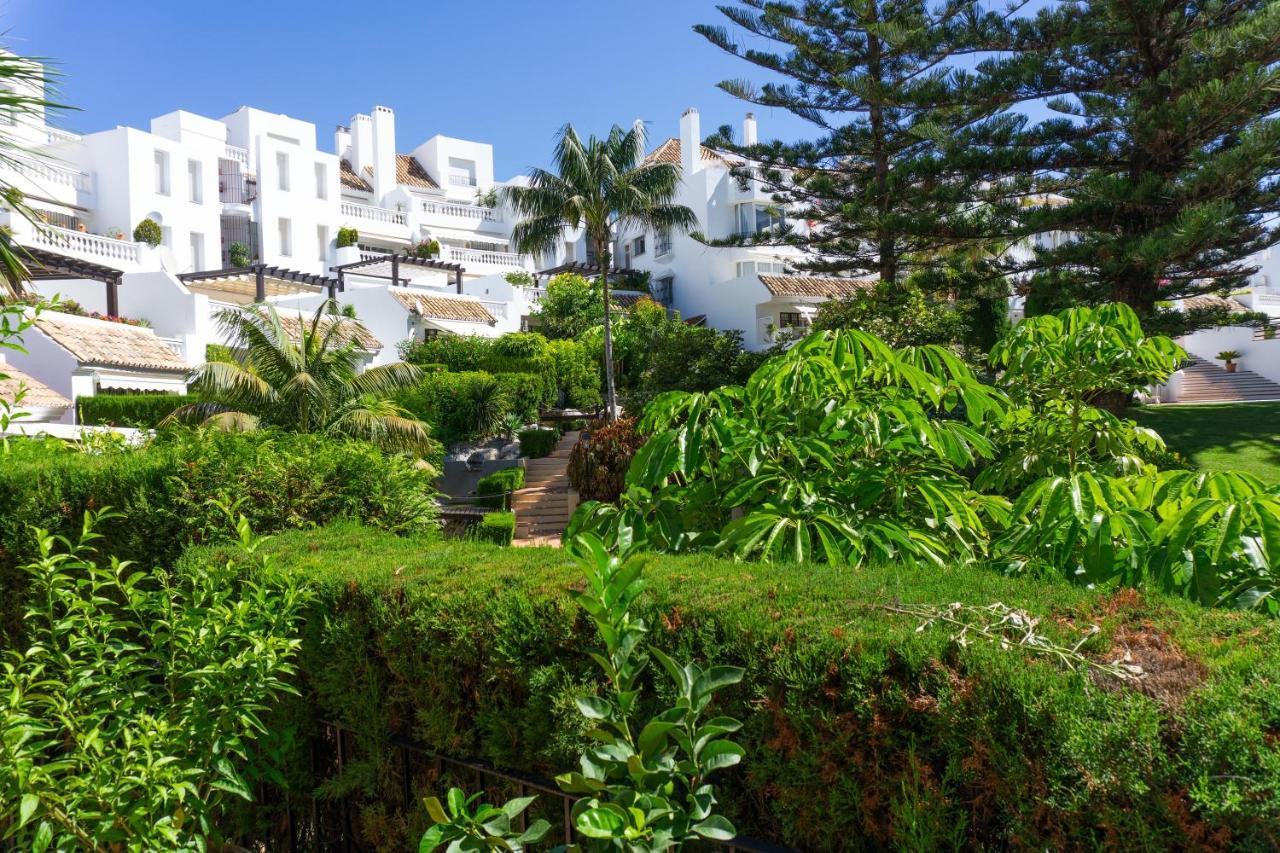 White Pearl Beach Elviria Marbella Exterior foto
